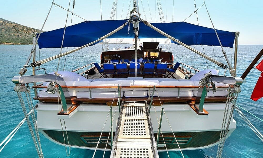 goldenyachting_bodrum-yacht-charter-turkey-tekne-kiralama-gulet-salmakis-10-jpg-YPU