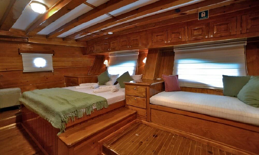 goldenyachting_bodrum-yacht-charter-turkey-tekne-kiralama-gulet-salmakis-17-jpg-640